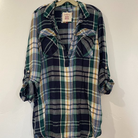 SO Dresses & Skirts - SO Button Up Shirt Dress (XL)
